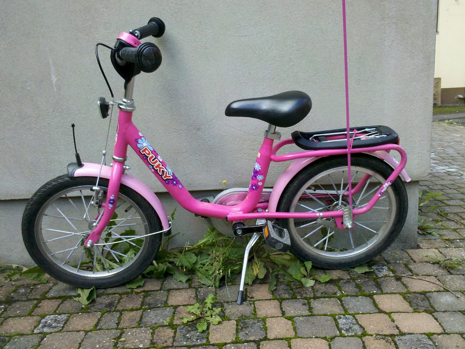 In het Bestverkochte kinderspeelgoed is de Kinderfiets een topper voor jonge kinderen.